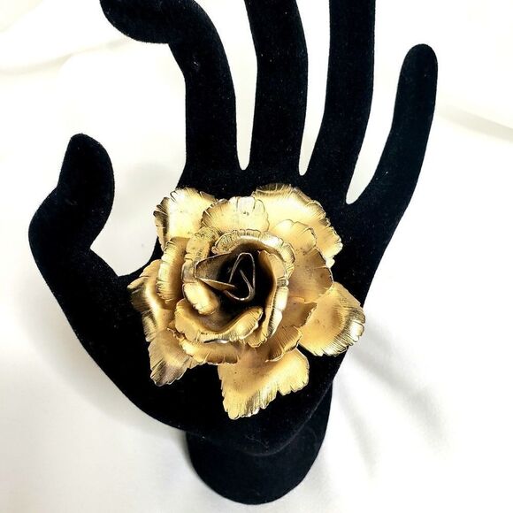 Giovanni | Vintage 60's Gold Blooming Rose Brooch - Picture 1 of 3